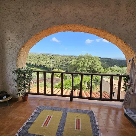 Gardona Apartment *
